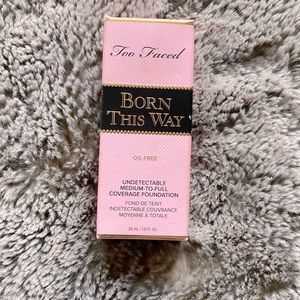 Too Faced Born This Way Undetectable Medium to Full coverage foundation 1.0FL.OZ